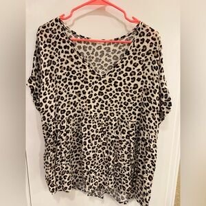 Entro brand Leopard Print V-Neck Top